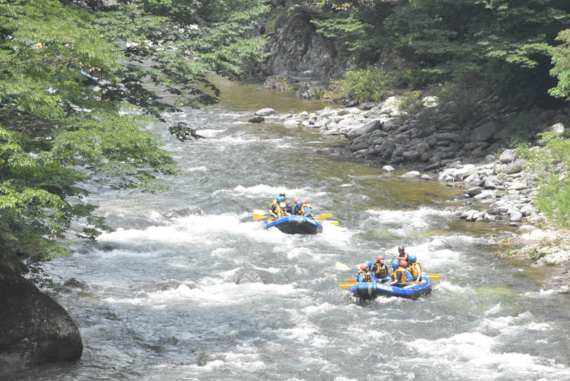水上ウェーブス